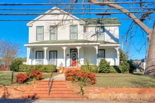109 Liberty St, Washington, GA 30673-1764