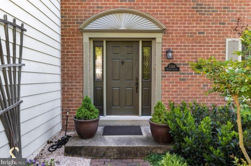 3368 Taleen Ct, Annandale, VA 22003-1161