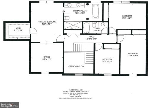 1991 Pickering Trl, Lancaster PA 17601-4972 exterior