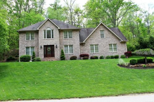 25 Brentwood Dr, Parkersburg, WV 26104-8512