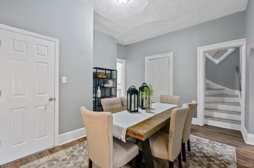 3207 Hackberry St, Cincinnati OH  45207-1820 exterior