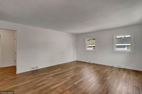 7834 Able St, Minneapolis MN  55432-2811 exterior