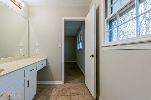 2335 Rolling Acres Ct, Conyers GA  30094-6130 exterior