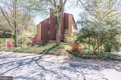 5612 Thicket Ln, Columbia MD  21044-2527 exterior