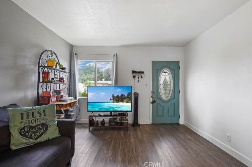1278 Arizona Pl, Anaheim, CA 92805-5401