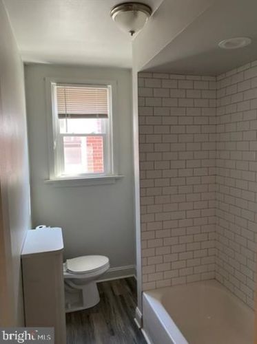 1034 Collings Ave, Camden NJ  08107-1738 exterior