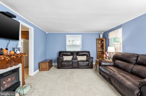 164 Churchill Ave, Trenton NJ 08610-3501 exterior