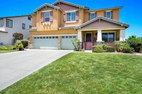 18580 Hawksbury Dr, Riverside, CA 92508-9327