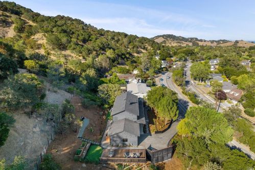 558 Miller Creek Rd, San Rafael CA  94903-1319 exterior