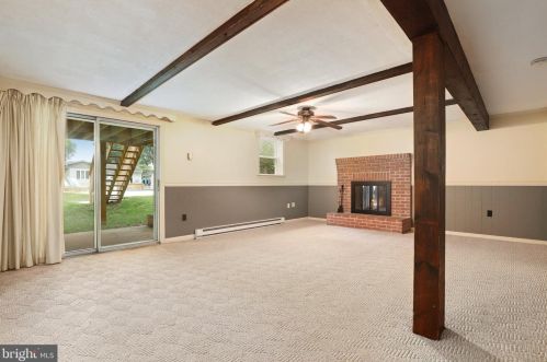 7302 Aspen Ct, Middletown MD  21769-7605 exterior