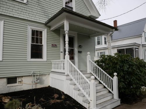 86 Grove St, Dover NH  03820-3029 exterior