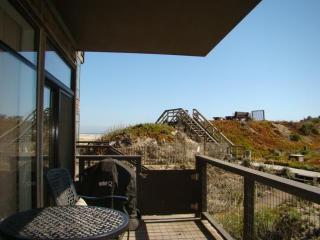 31 Pelican Pt, Watsonville, CA 95076-9537