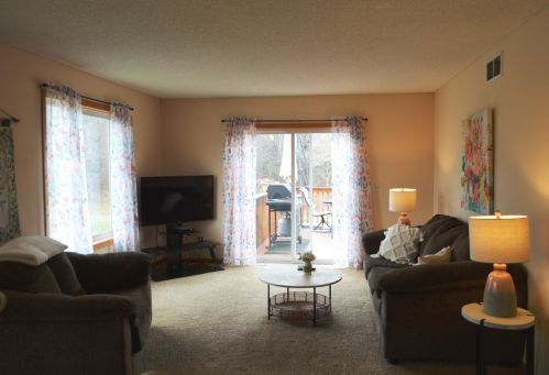 30322 Fox Run Rd, Stacy, MN 55079-9665