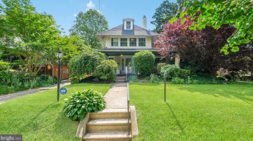 6405 6th St, Philadelphia, PA 19126-3806