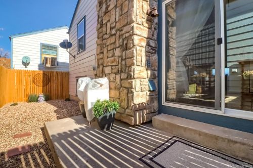 990 Zeno Way, Aurora CO 80017-3394 exterior