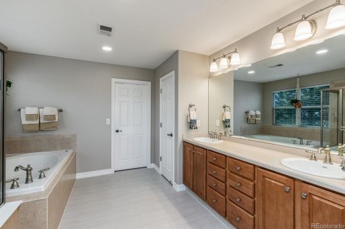 23165 Bay Oaks Ave, Parker CO  80138-5746 exterior