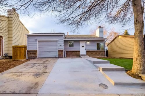 4883 Quintero Cir, Denver CO  80015-1835 exterior
