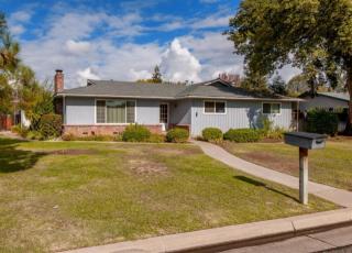 288 San Jose Ave, Fresno, CA 93704-2631