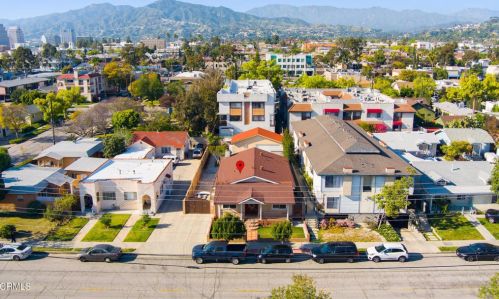 809 Lomita Ave, Glendale CA  91205-1617 exterior