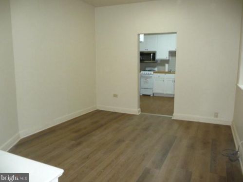 616 Benner St, Philadelphia PA  19111-5718 exterior