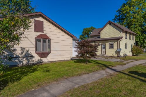 828 Washington St, Swygert IL  61764-2138 exterior