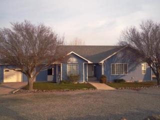 1451 Maple Grove Rd, Sunnyside, WA 98944-8921