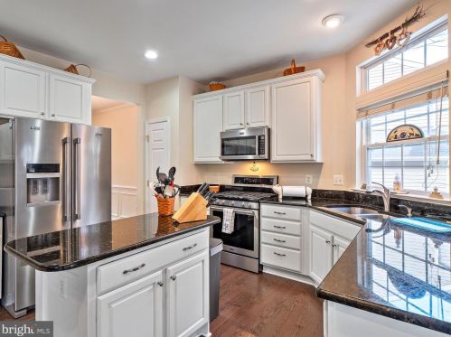 9797 Lorraine Carol Way, Lorton, VA 22079-2135