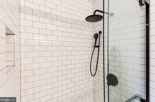 554 Spruce St, Lancaster PA  17603-3353 exterior