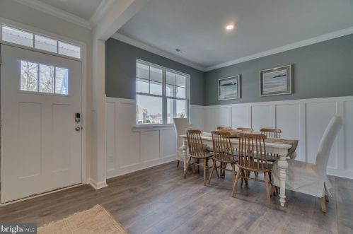 17458 Coolidge Ln, Bowling Green, VA 22427-9338