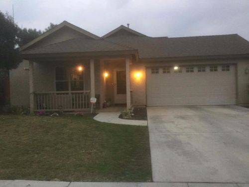 3630 Dayton Ave, Fresno, CA 93722-4704