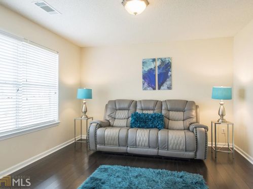 219 Kyndal Dr, Hampton, GA 30228-4860