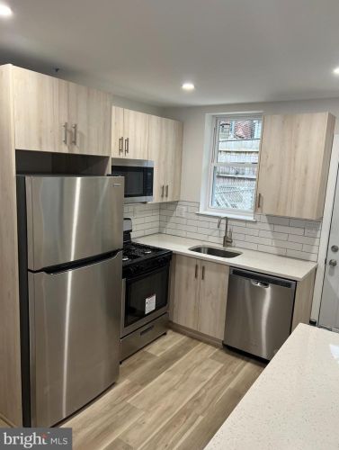 2514 Douglas St, Philadelphia PA  19132-2901 exterior