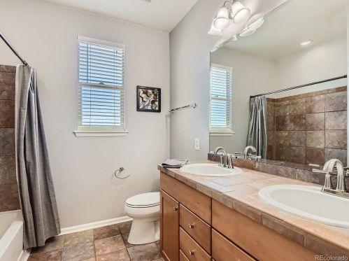 6361 Potomac St, Englewood CO 80111-2455 exterior