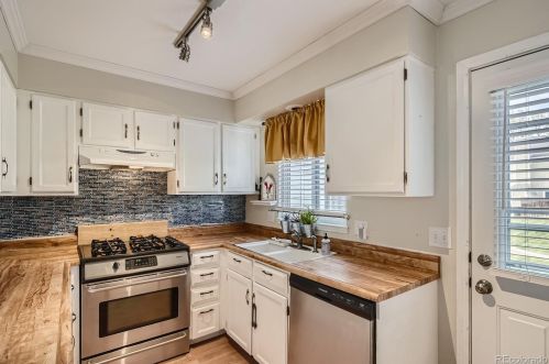 3135 Estes St, Denver CO  80227-4688 exterior