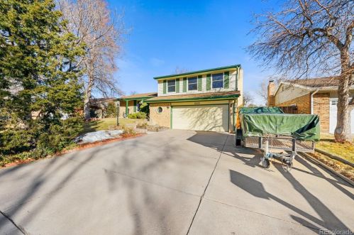 2530 Dawson Way, Aurora CO 80012-3801 exterior