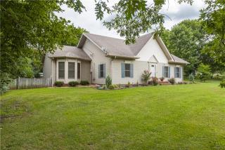 4444 Manners Rd, Lebanon, TN 37087-0995