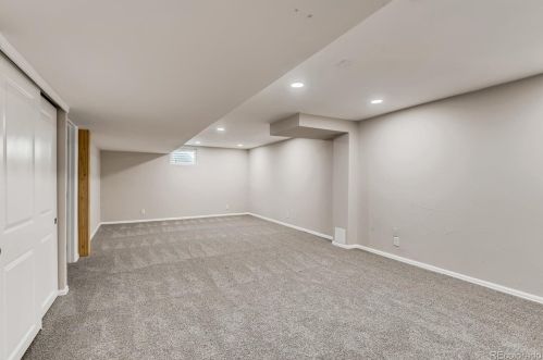 7387 Spruce St, Englewood CO  80112-1751 exterior