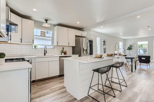 2020 Fenton St, Denver CO  80214-1128 exterior
