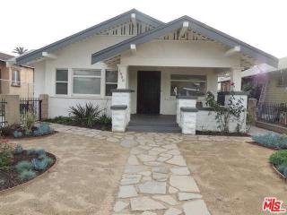 1808 Middleton Pl, Los Angeles, CA 90062-1037