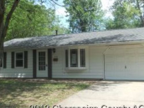 1108 Lanore Dr, Urbana, IL 61802-5442