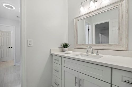 280 Cameron Ridge Dr, Atlanta GA  30328-4709 exterior