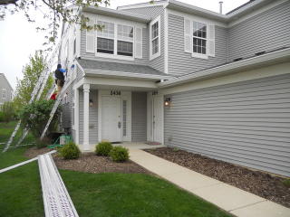 2436 Golf Ridge Cir, Naperville IL  60563-1503 exterior