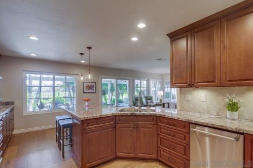 2520 La Costa Ave, Chula Vista CA  91915-1408 exterior
