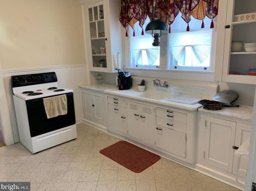 215 Potomac Ave, Quantico, VA 22134-3458