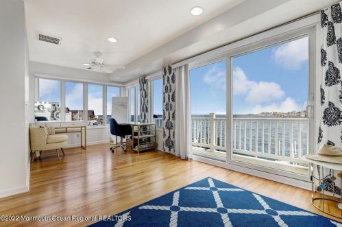 450 Tamiami Dr, Lavallette NJ  08735-3035 exterior