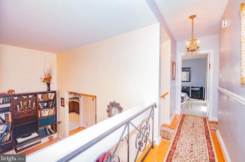 8921 2 Ave, Silver Spring MD 20910-2149 exterior