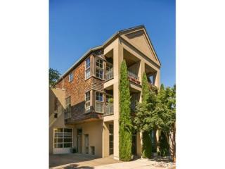 2523 Upshur St, Portland, OR 97210-2549