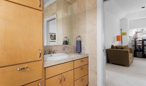 8300 Chalk Knl Dr, Austin TX  78735-1703 exterior