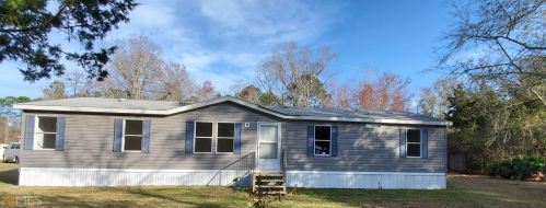 911 Bedells Old Plantation Rd, Woodbine, GA 31569-2012