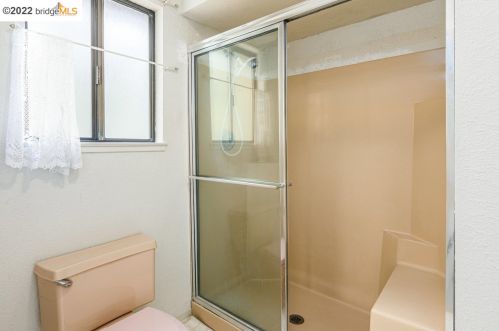 6 Pillon Real, Concord CA  94523-1622 exterior